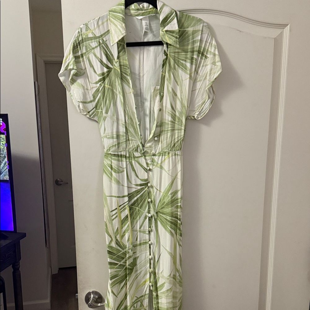 H&M Green Leaf Print Maxi Dress